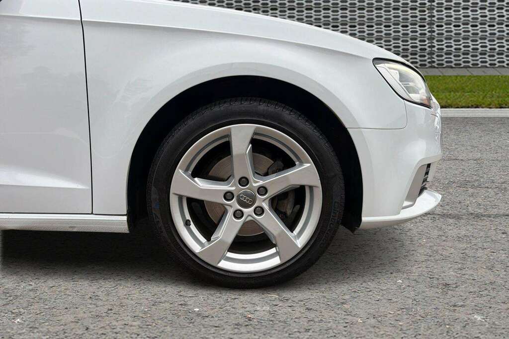 Audi A3 35 Tfsi Sport S Tronic 2019 White #5