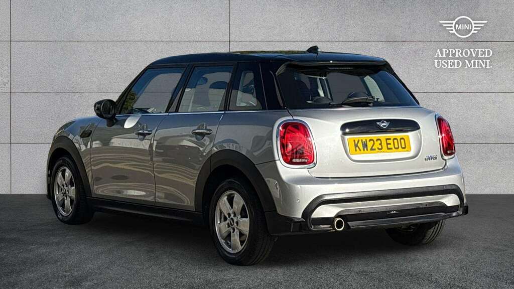 Mini Hatch 1.5 Cooper Classic Premium 2023 Silver #2