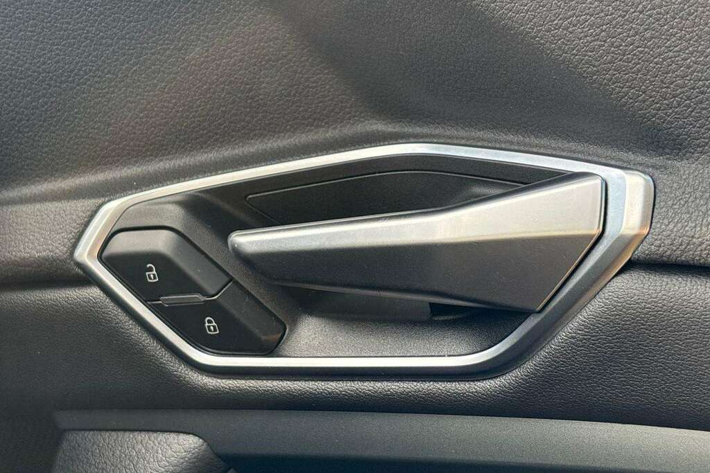 Audi E-tron 50 Technik Quattro 71.2Kwh Black #35