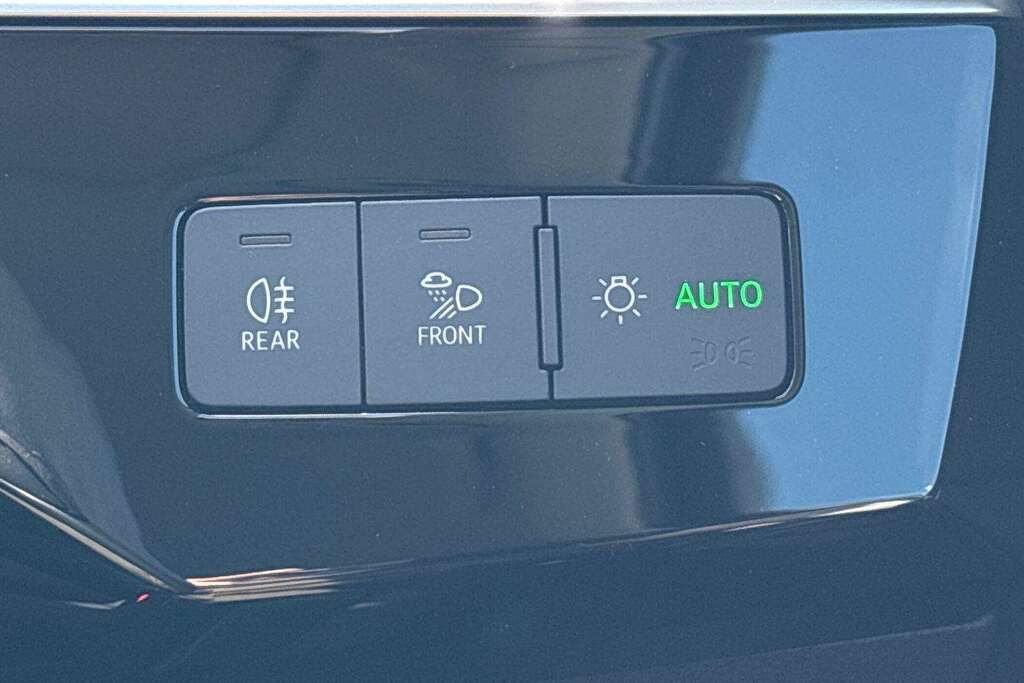 Audi E-tron 50 Technik Quattro 71.2Kwh Black #36