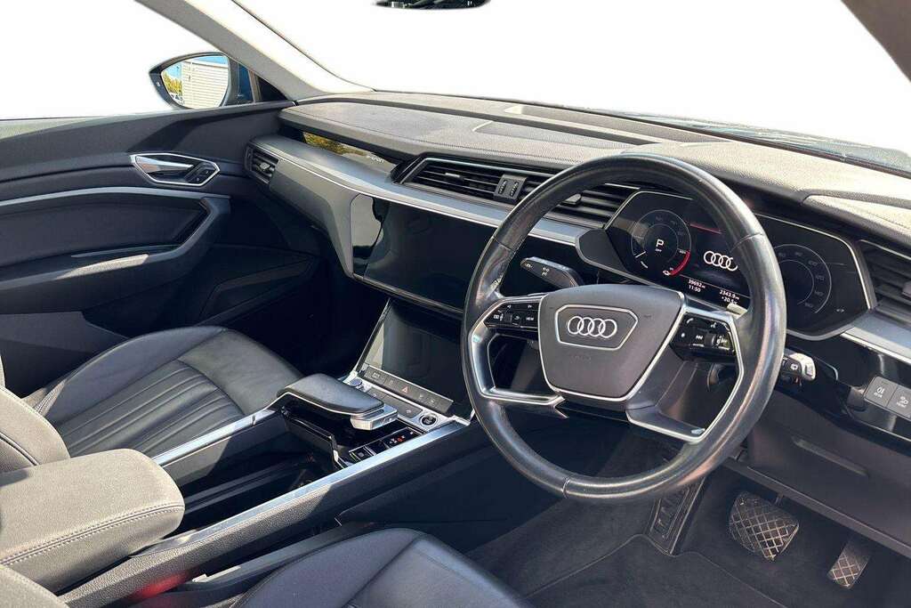 Audi E-tron 230Kw 50 Quattro 71Kwh Technik 2021 Blue #6