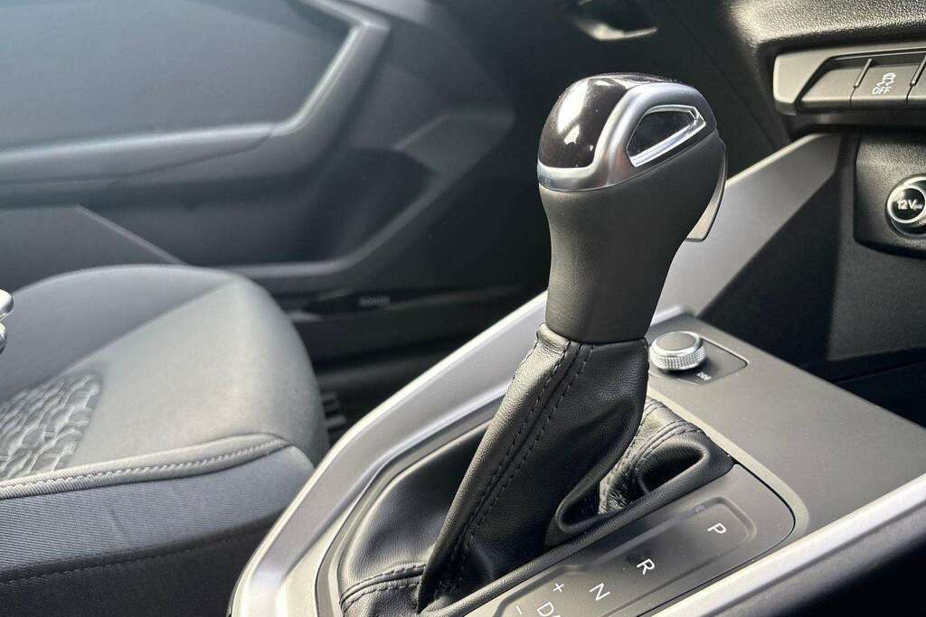 Audi A1 25 Tfsi Sport S Tronic 2023 White #15