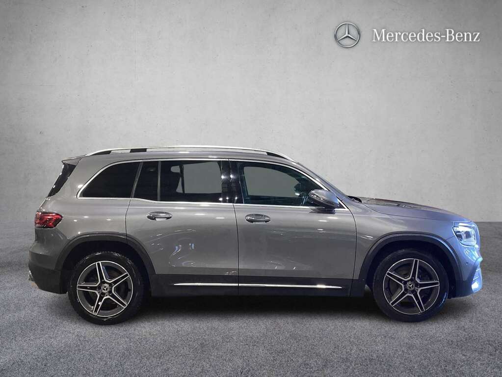 Mercedes-Benz GLB Class 220D 4Matic Amg Line Premium 8G-tronic 2020 Grey #4