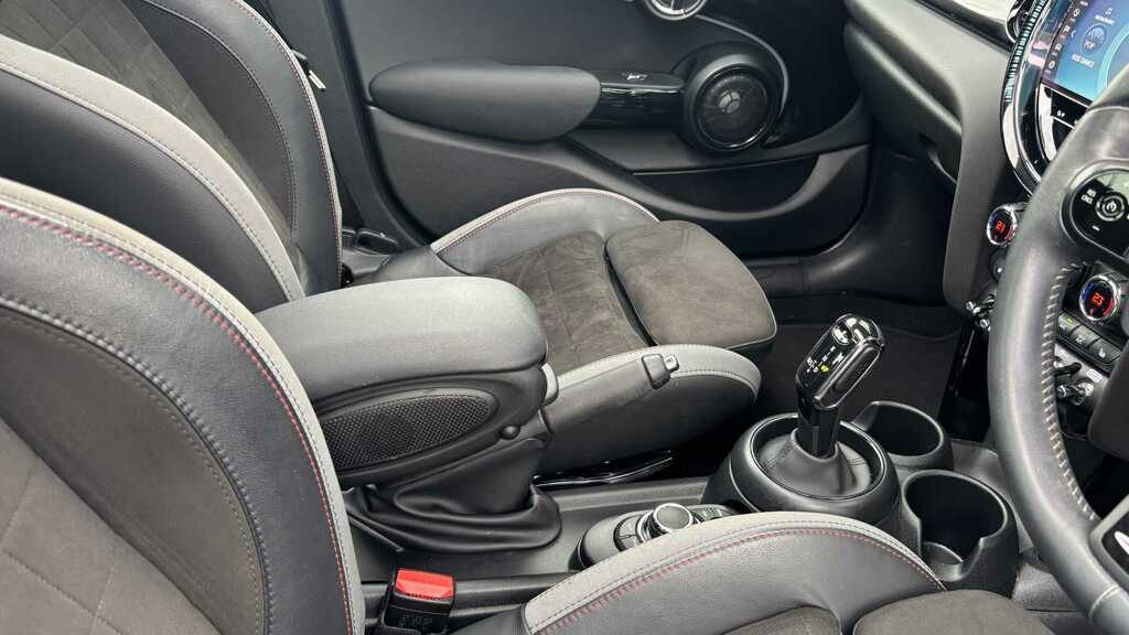 Mini Hatch 2.0 Cooper S Sport 2023 Black #5