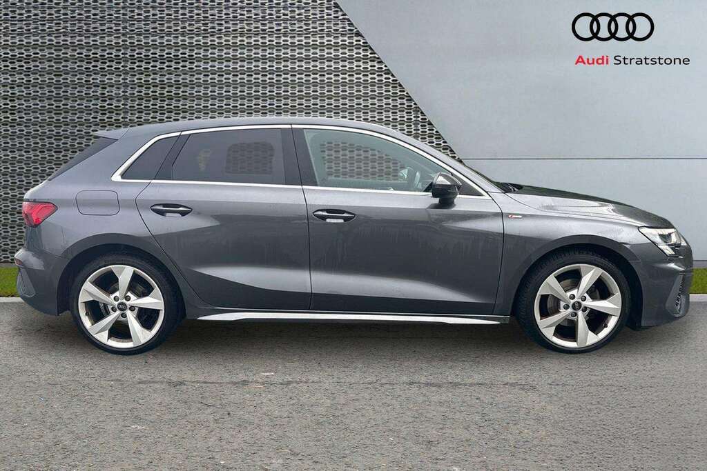 Audi A3 35 Tdi S Line S Tronic 2023  #4