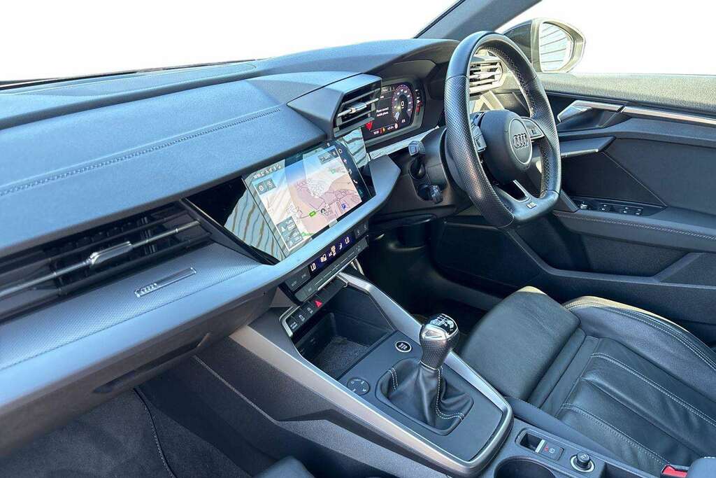 Audi A3 35 Tfsi Black Edition 2023 Grey #2