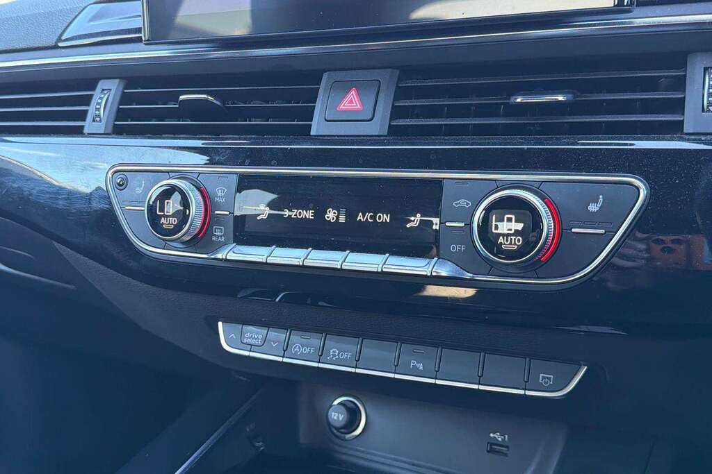 Audi A5 2.0 Tfsi 35 Black Edition Coupe S Troni YD73DMO Black #28