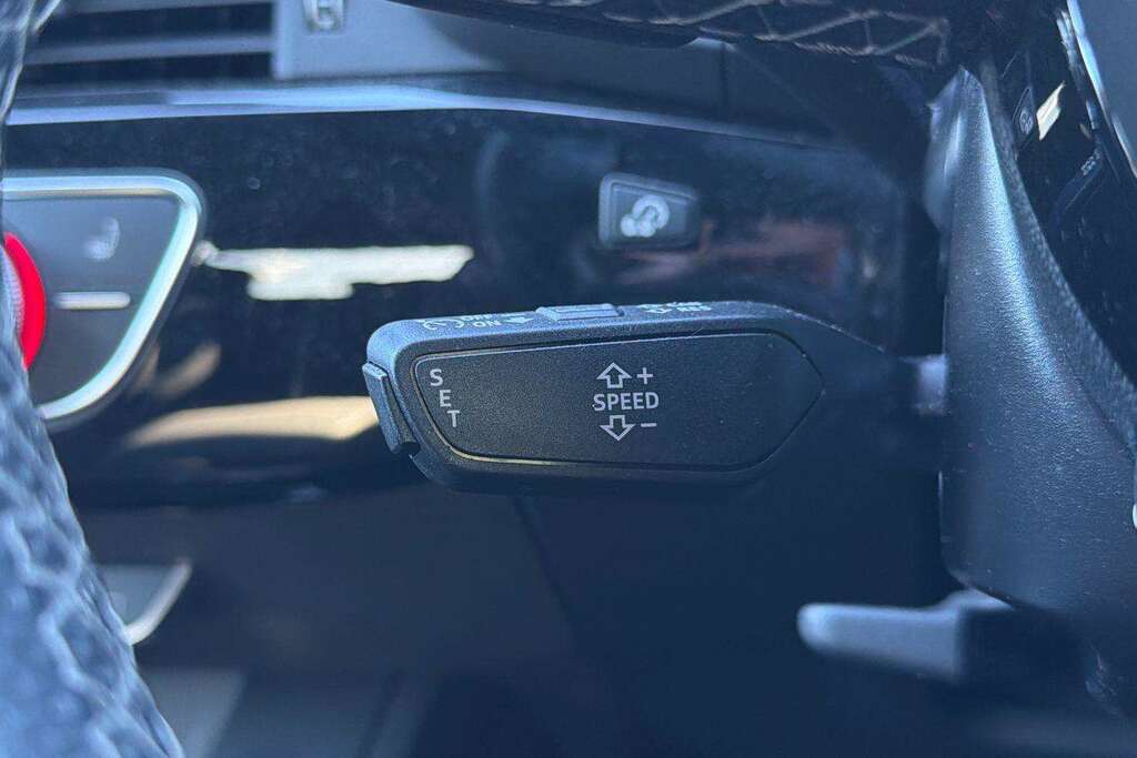 Audi A5 2.0 Tfsi 35 Black Edition Coupe S Troni YD73DMO Black #36