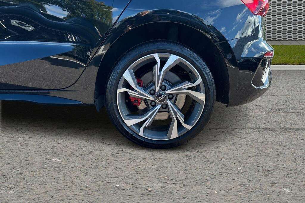 Audi A3 Sport 30 Tfsi 116 Ps S Tronic Blue #11