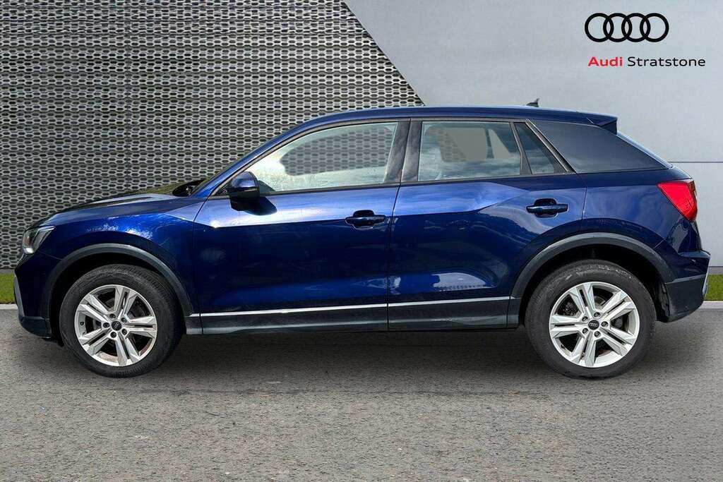 Audi Q2 30 Tfsi 116 Sport Blue #8