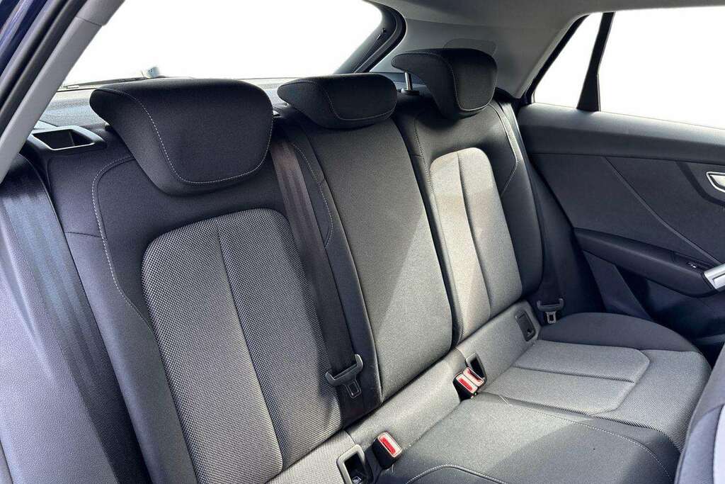 Audi Q2 30 Tfsi 116 Sport Blue #22