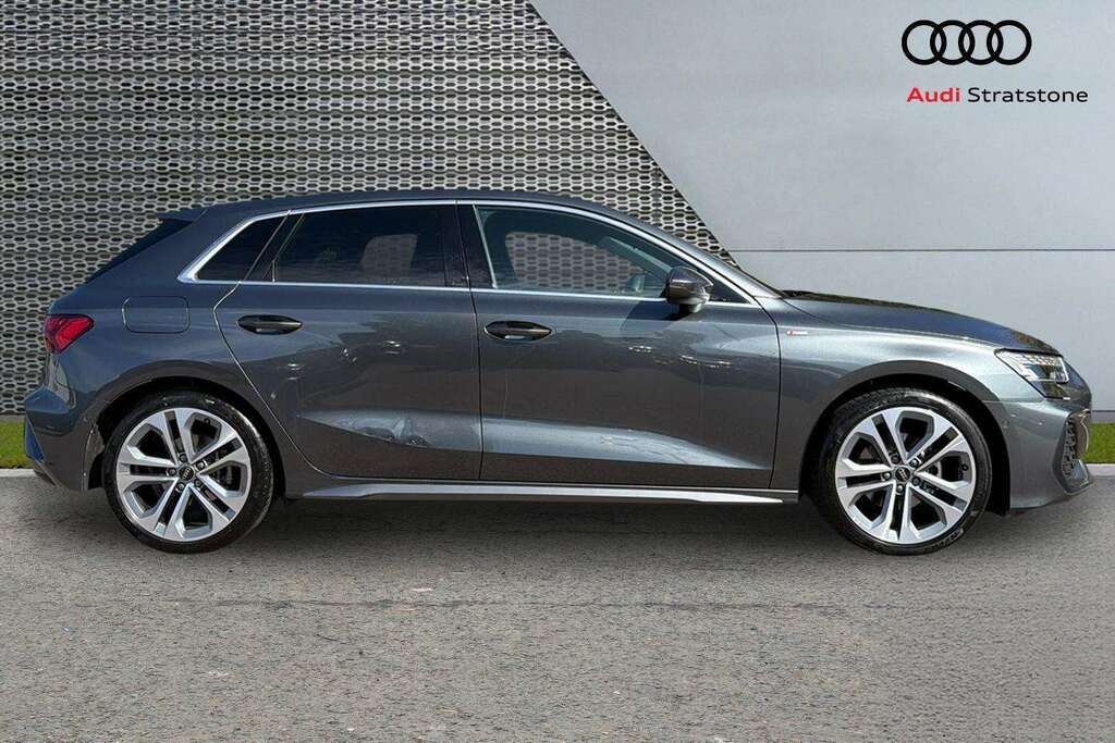 Audi A3 1.5 Tfsi 150 S Line S Tronic 2025 Grey #4