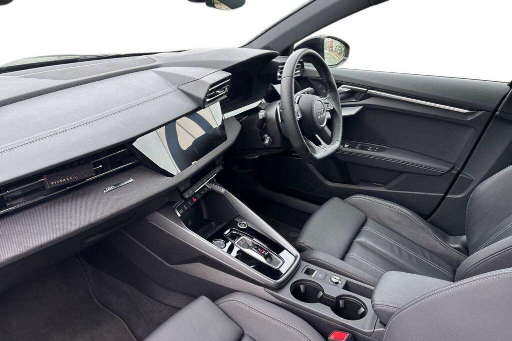 Audi A3 Audi A3 Sportback Black Edition Tfsi 150 Ps S Tron Blue #2