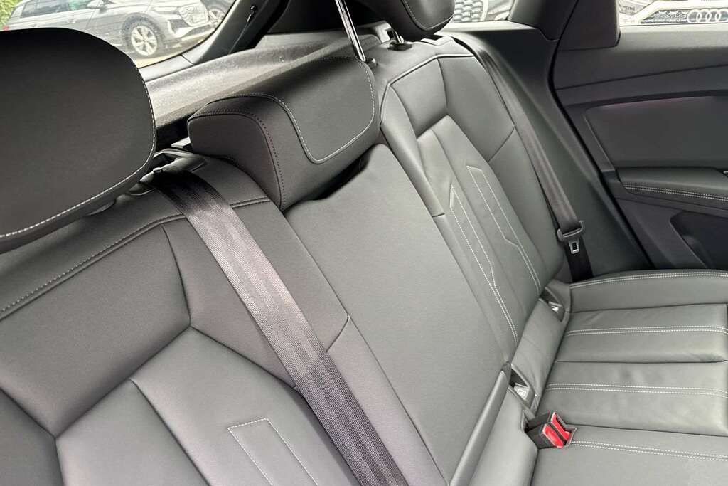 Audi Q4 E Tron 210Kw 45 82Kwh Sport Leather White #22