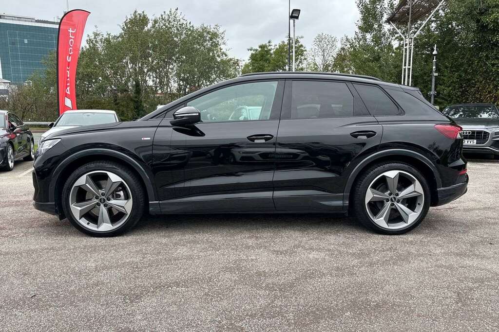 Audi Q4 E Tron 210Kw 45 82Kwh Sport Leather White #8
