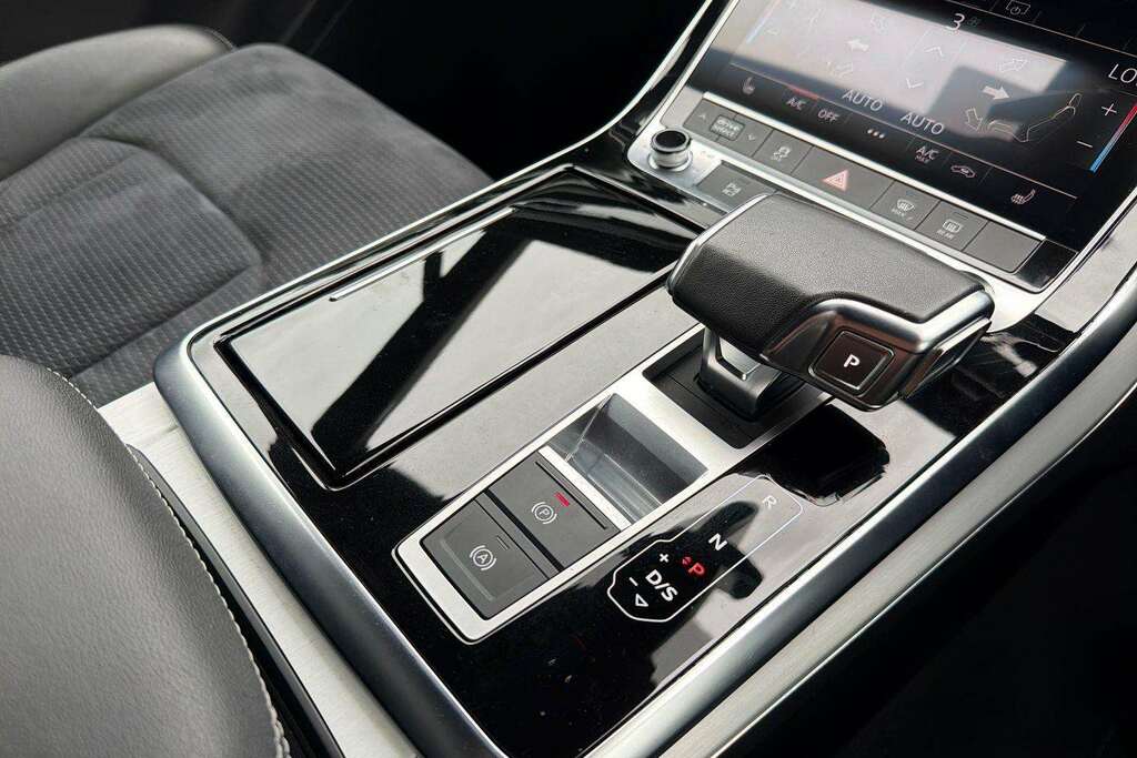 Audi Q7 S Line 55 Tfsi Quattro 340 Ps Tiptronic Black #15