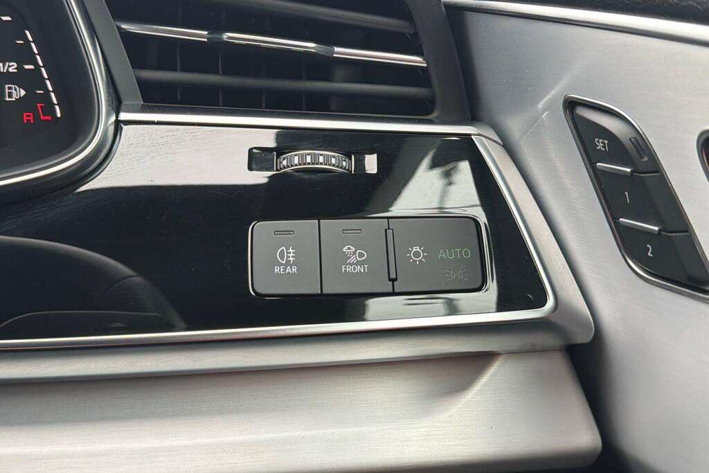 Audi Q7 S Line 55 Tfsi Quattro 340 Ps Tiptronic Black #33