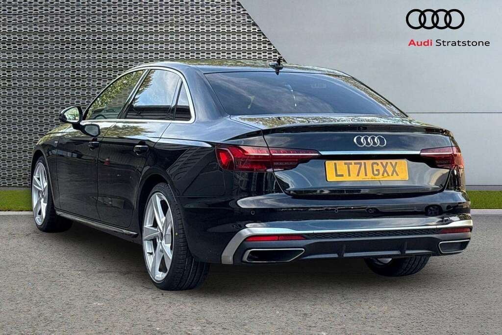 Audi A4 30 Tdi S Line S Tronic 2021 Black #3