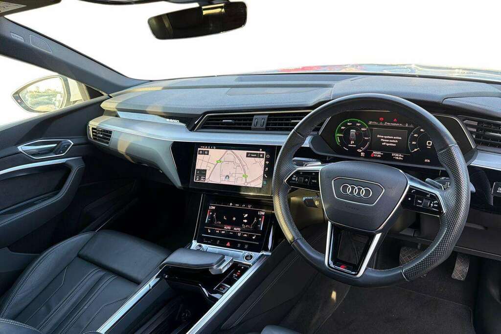 Audi E-tron 300Kw 55 Quattro 95Kwh S Line 2021 White #6