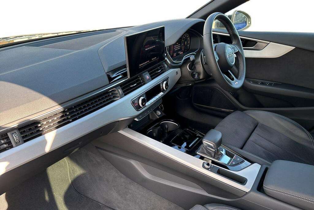 Audi A5 40 Tfsi 204 S Line S Tronic 2024 Black #2