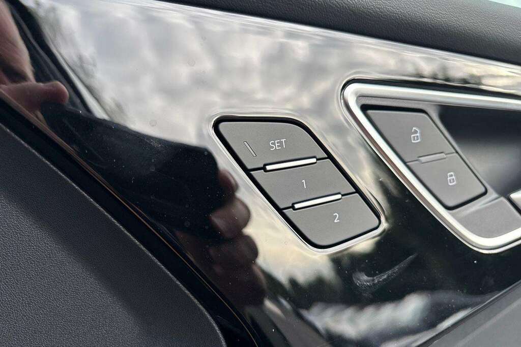 Audi Q4 E Tron 210Kw 45 Quattro 82Kwh Black Edition 2026 Grey #30