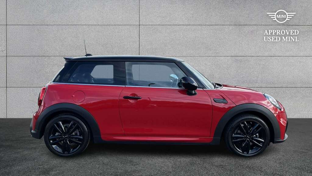 Mini Hatch 1.5 Cooper Sport 2023 Red #3