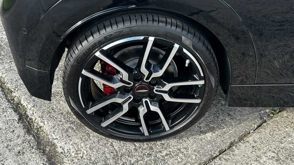 Mini Hatch 2.0 John Works Level 3 2026 Black #6