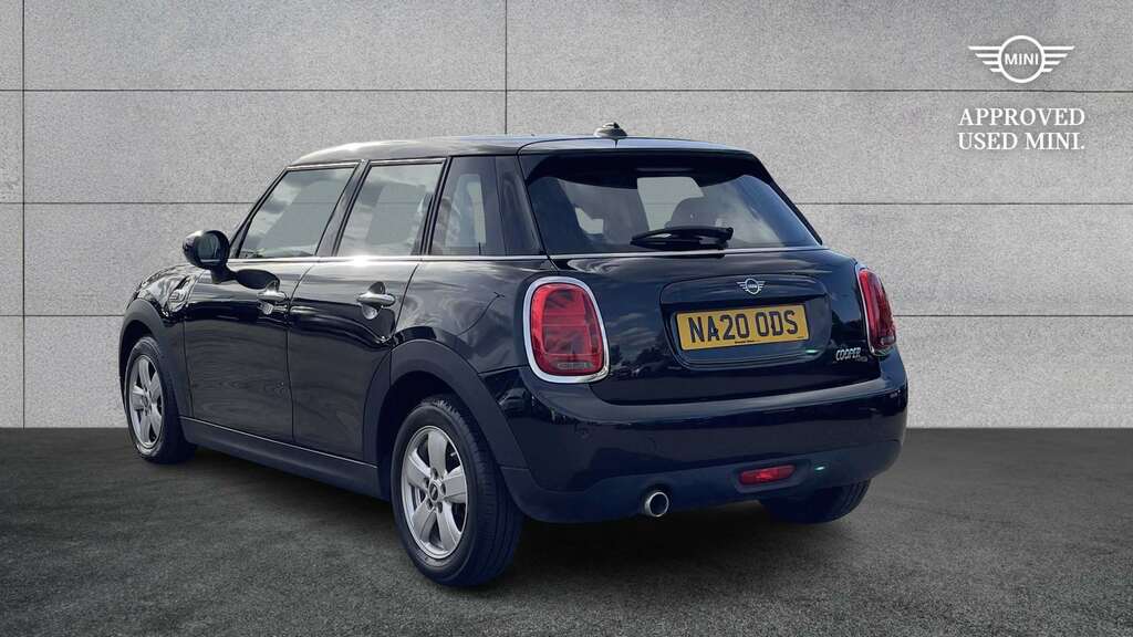 Mini Hatch 1.5 Cooper Classic II 2020 Black #4