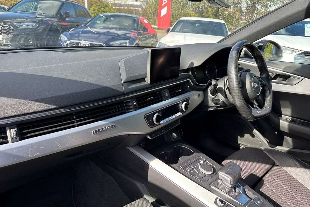 Audi A4 2.0 Tdi 190 Quattro S Line S Tronic 2017 Black #6