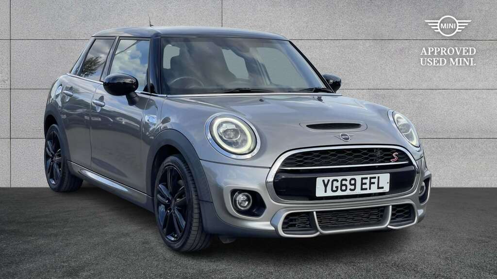 Mini Hatch 1.5 Cooper Classic II Comfort Pack Black #1