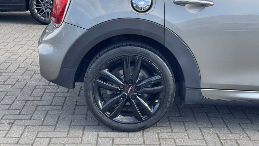 Mini Hatch 1.5 Cooper Classic II Comfort Pack Black #16