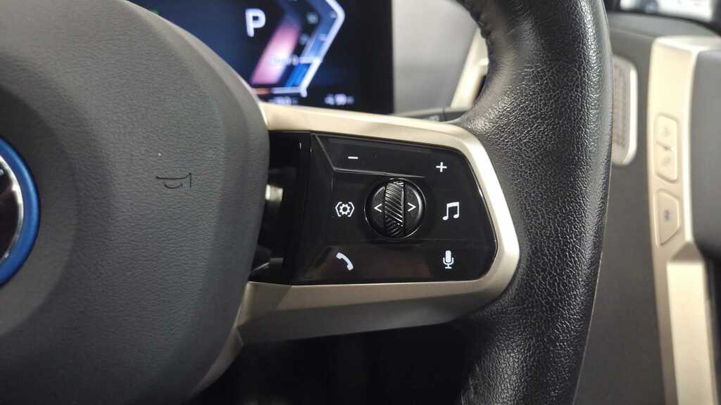 BMW iX Ix Xdrive50 M Sport Black #24