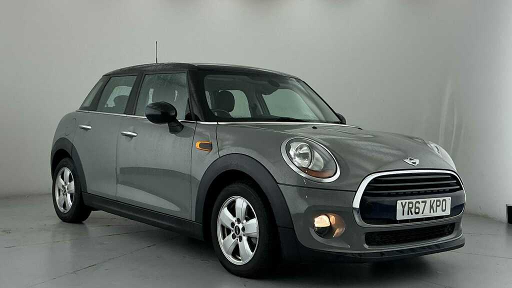 Mini Hatch 1.5 Cooper Chili Pack 2017 Grey