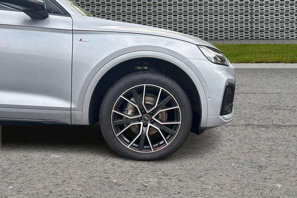 Audi Q5 40 Tdi Quattro Black Edition S Tronic 2024 Silver #5