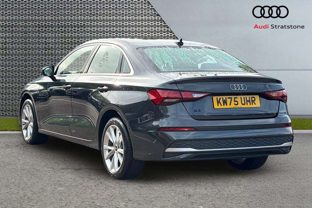 Audi A3 1.5 Tfsi 116 Sport S Tronic 2026 Grey #3