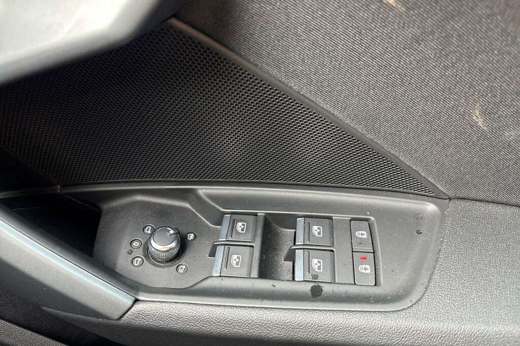 Audi A3 1.5 Tfsi E 204 Black Edition S Tronic 2026 Green #14