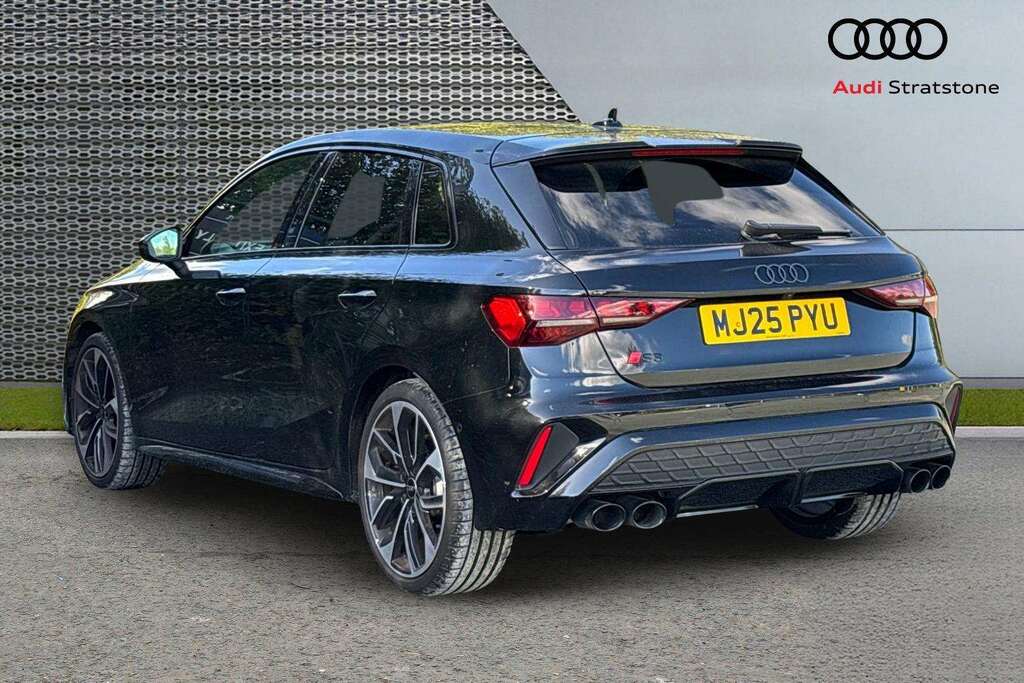 Audi A3 S3 Tfsi Black Edition Quattro S Tronic 2025 #3