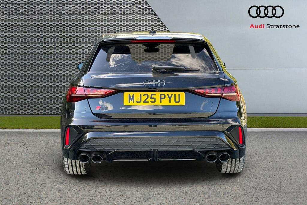 Audi A3 S3 Tfsi Black Edition Quattro S Tronic 2025 #7