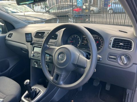 Volkswagen Polo Hatchback 1.4 Match 2012 Black #16