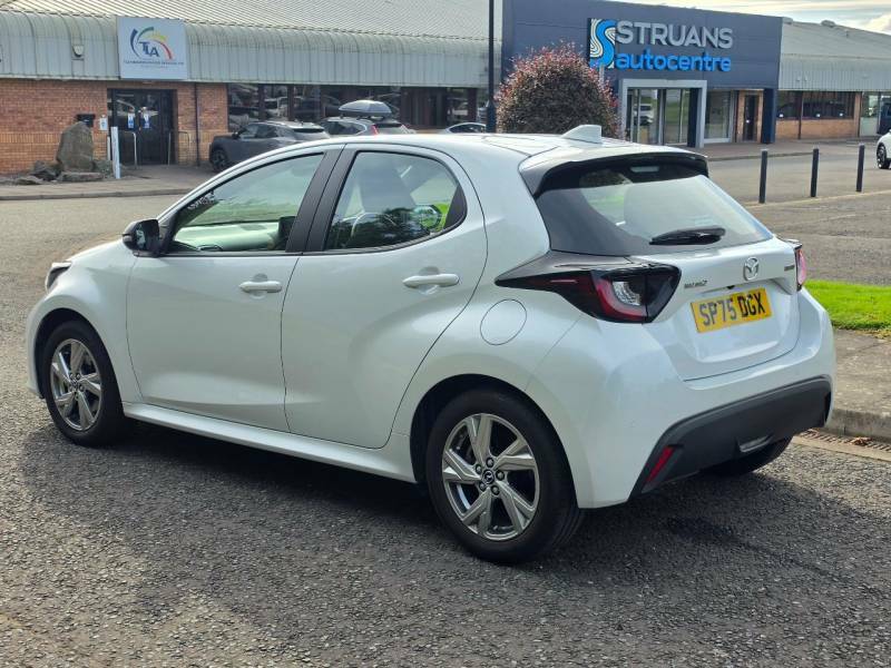 Mazda 2 Exclusive Line 1.5I Hybrid Cvt White #3