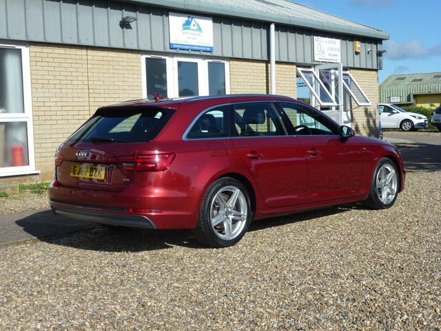 Audi A4 Avant 2.0 Tdi S Line Red #6