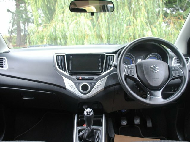 Suzuki Baleno 1.0 Boosterjet Sz5 Hatchback White #4