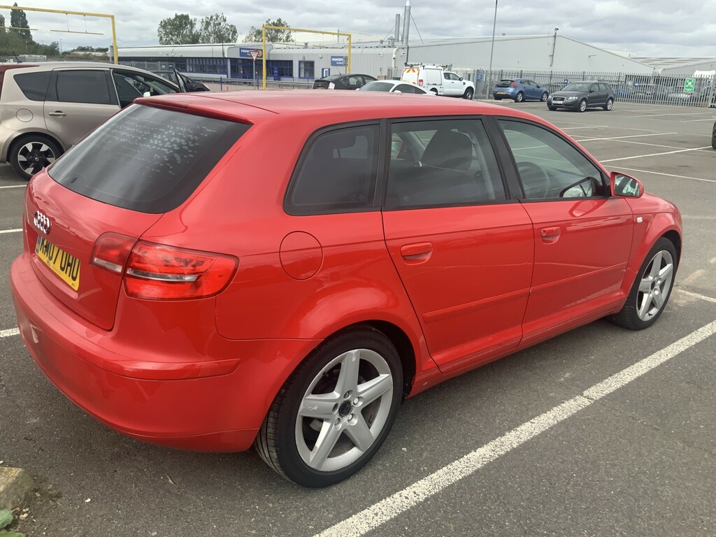 Audi A3 2.0 Tdi Se Red #6