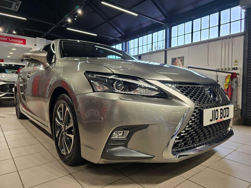 Lexus CT 1.8 200H Premier Hatchback Hybrid Cvt E Silver #4