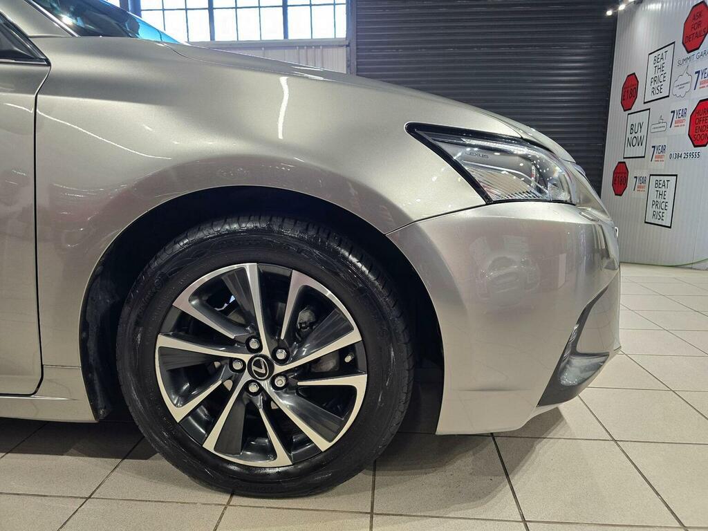 Lexus CT 1.8 200H Premier Hatchback Hybrid Cvt E Silver #6