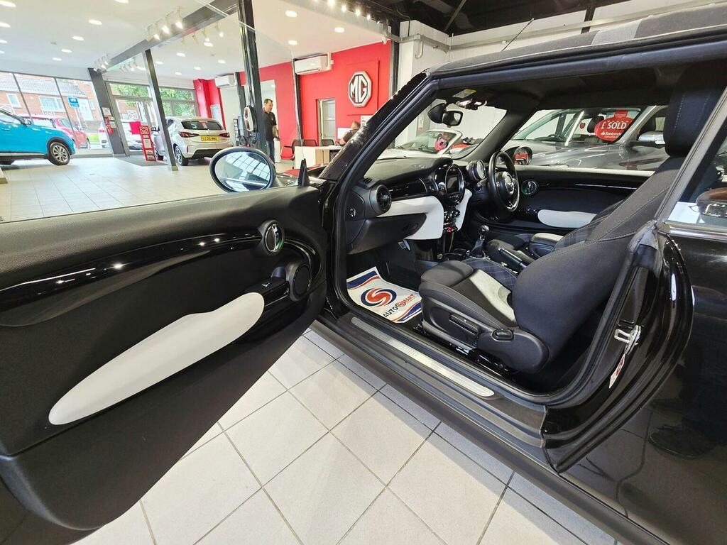 Mini Convertible 1.5 Cooper Convertible Euro 6 Ss Silver #64