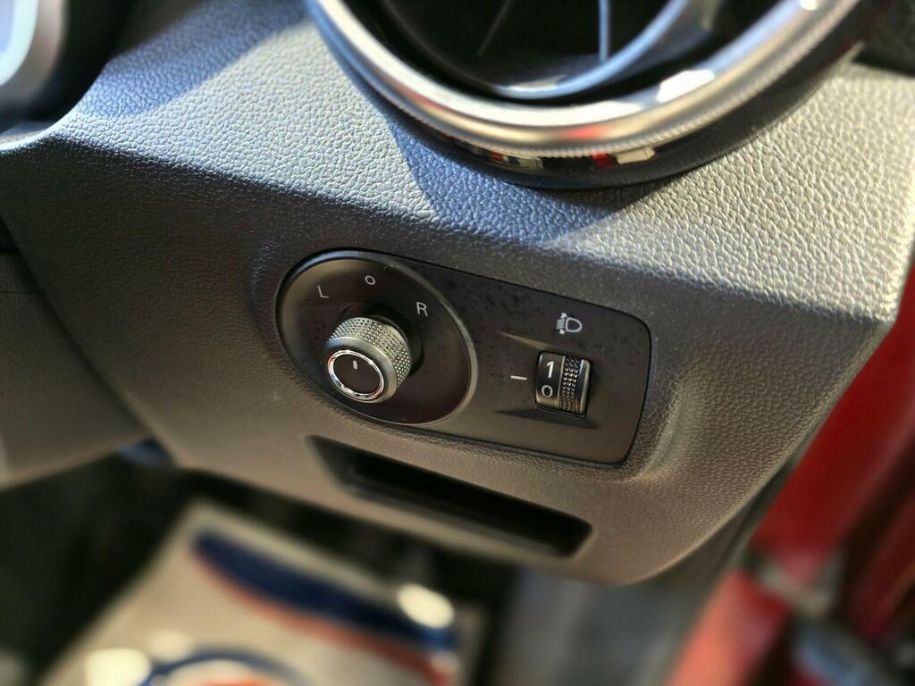 MG ZS Zs 1.5L Excite 105 Bhp White #46
