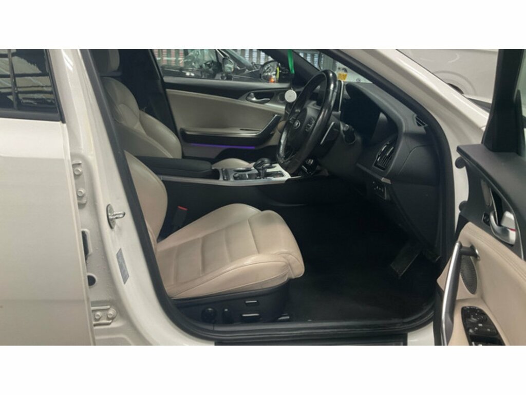 Kia Stinger T-gdi V6 Gt S U762 Ulez White #4
