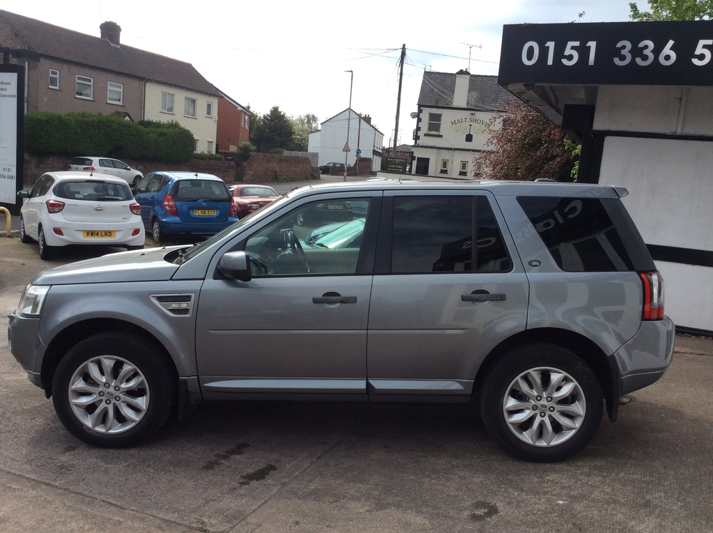 Land Rover Freelander 2.2 Sd4 Xs 190 Bhp Silver #3