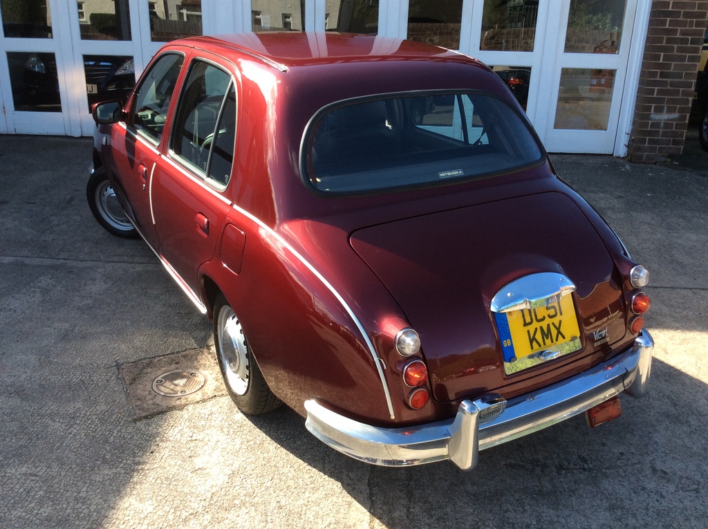 Mitsuoka All Models Saloon Red #2